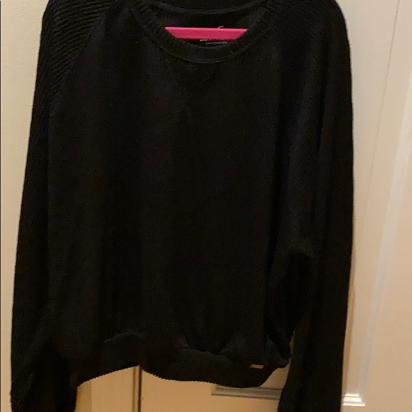 hollister small black sweater - Picture 2 of 2